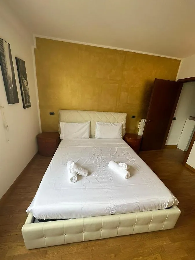 Casa Vacanza Isa E Rita-Con Parcheggio Privato Arezzo 0*,